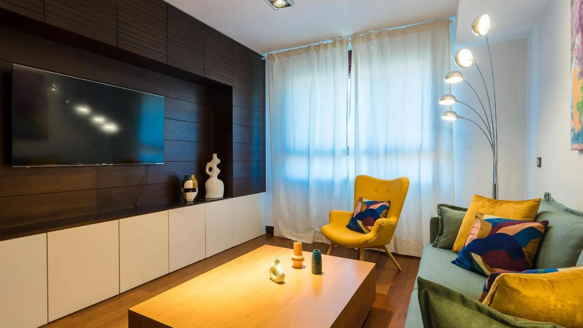 Apartment San Bernardo Home Free Parking Seville